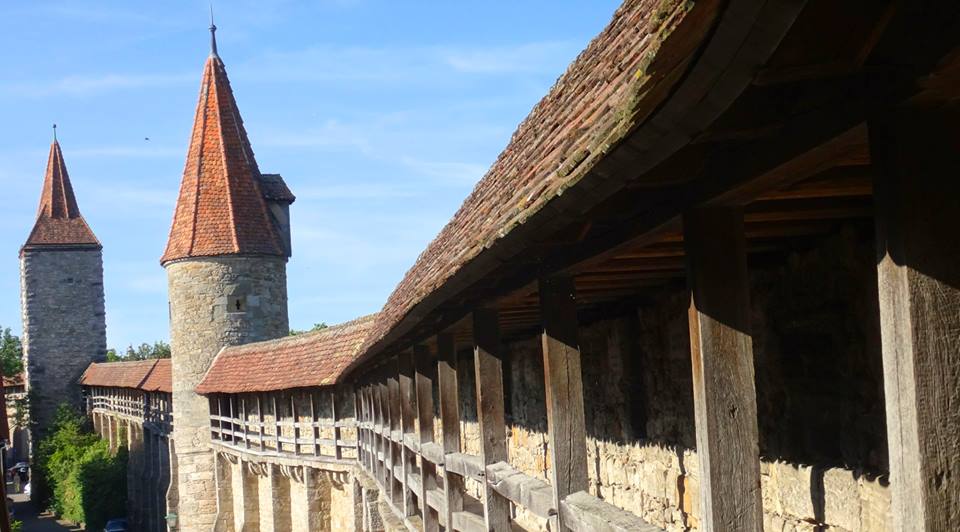 10364124_10154109910840752_374054142108598110_n